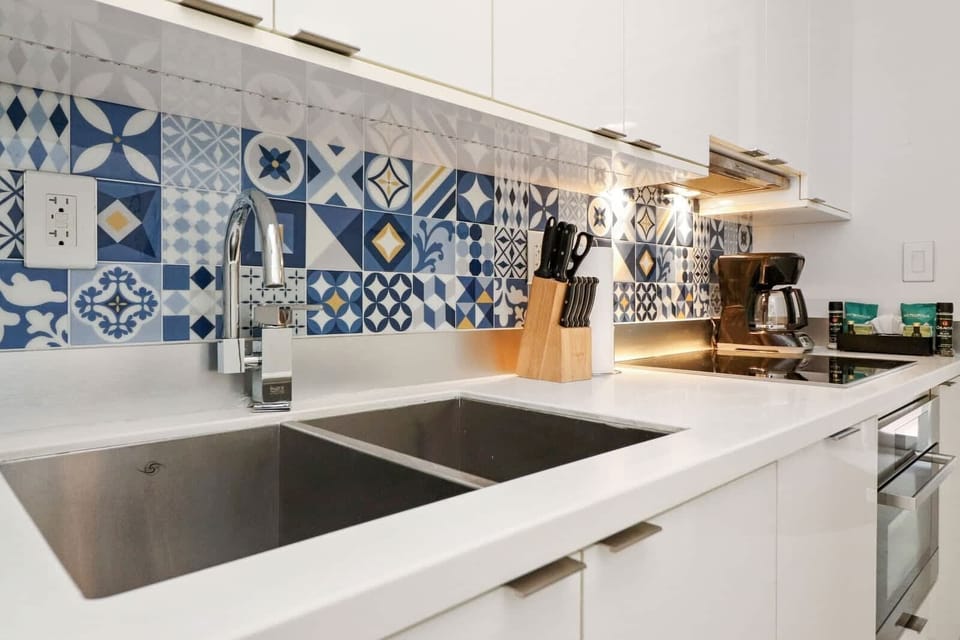 Fully-equipped kitchen