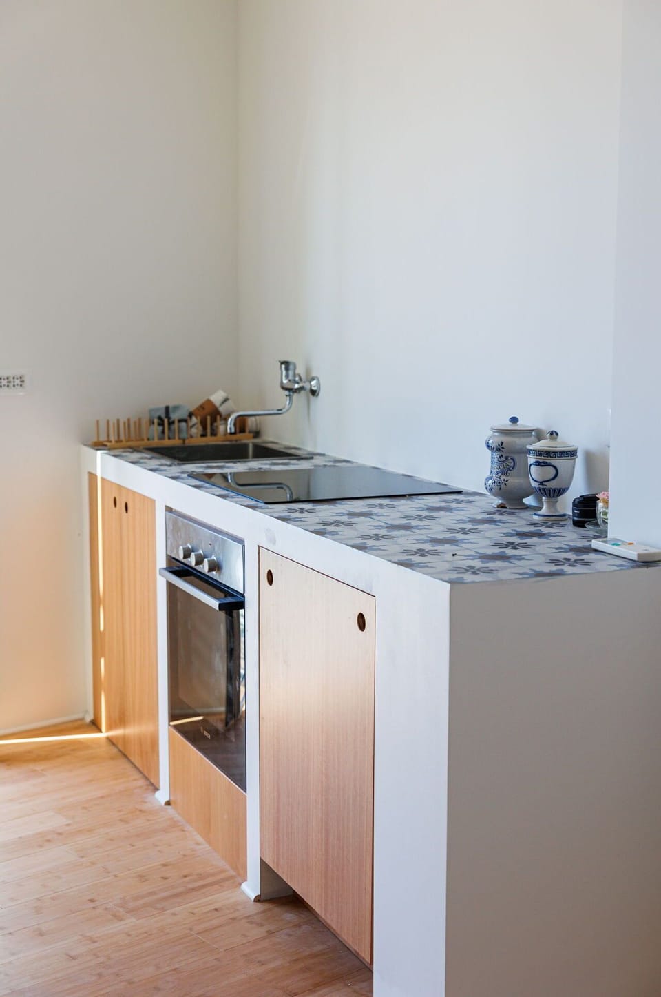 Autumn, Kitchen, Living Room, Spring, Summer