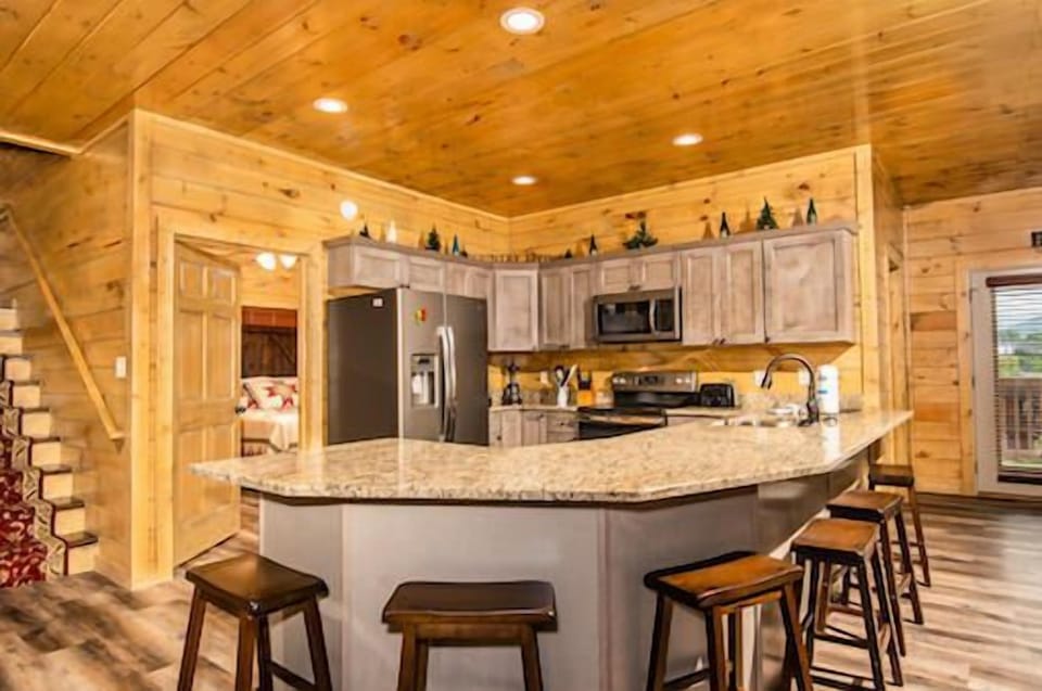 PropertyImg4