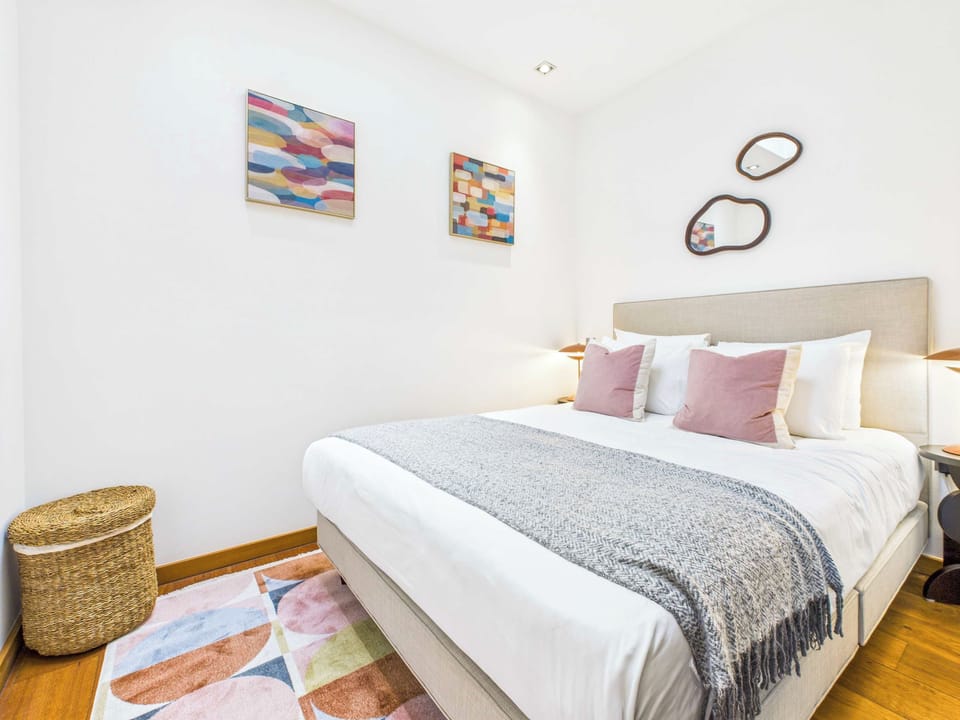 Chic Camden Town Apartment Apartment in London Borough of Islington