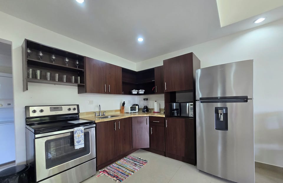 full kitchen