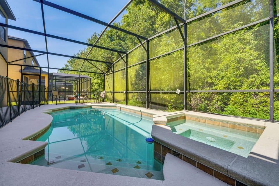 Davenport Vacation Rental | 6BR | 7.5BA | 3,204 Sq Ft | 1 Step to Enter