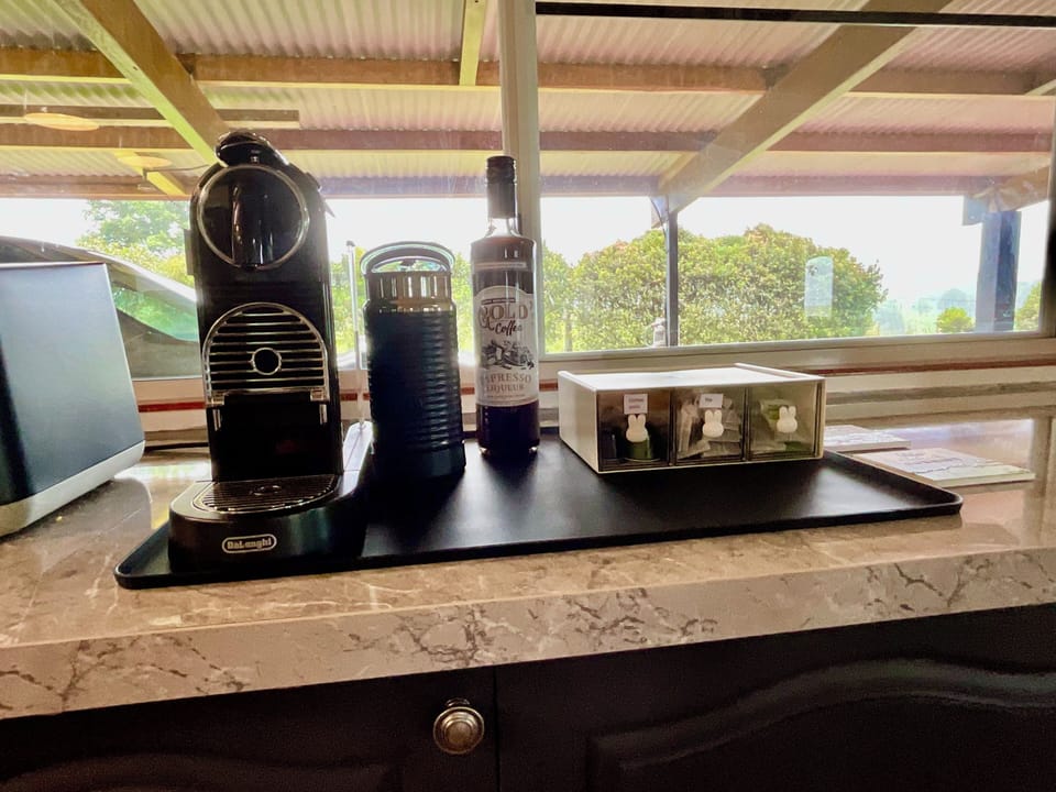 Tea & Coffee Station