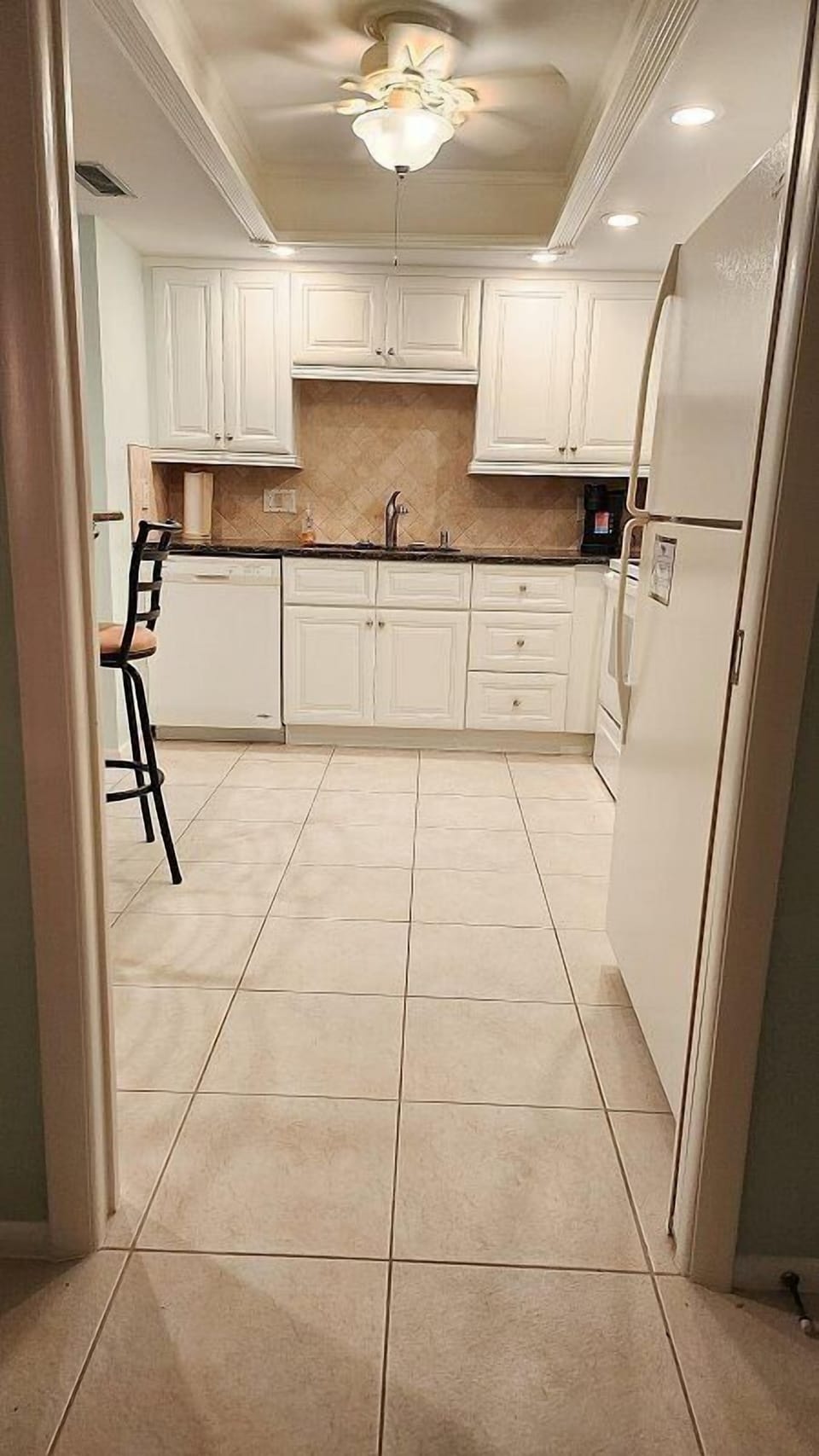 Kitchen01