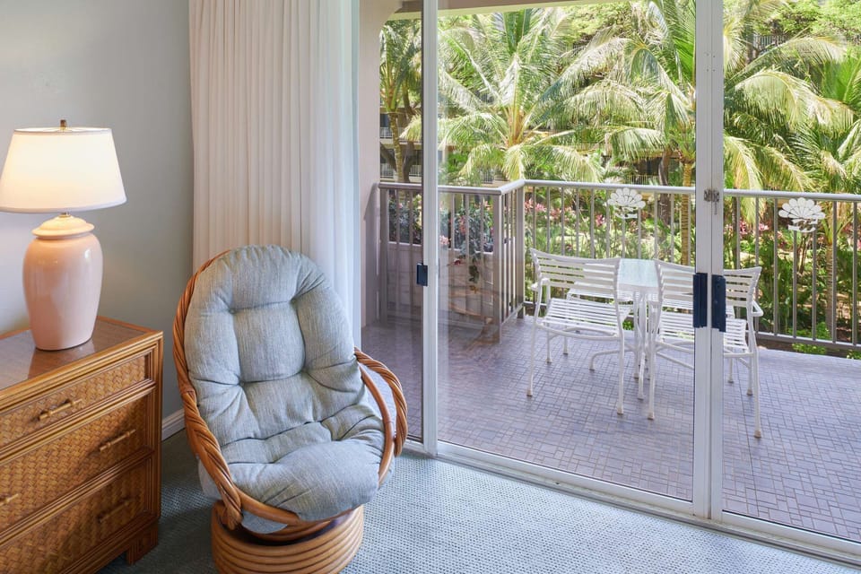 Lanai / View