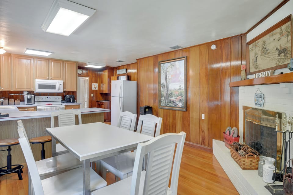 Breakfast Nook