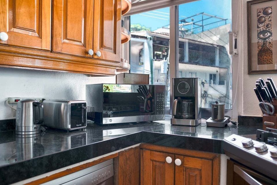 22.Kitchen