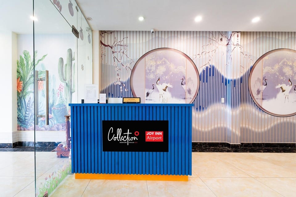 Entrance / Reception