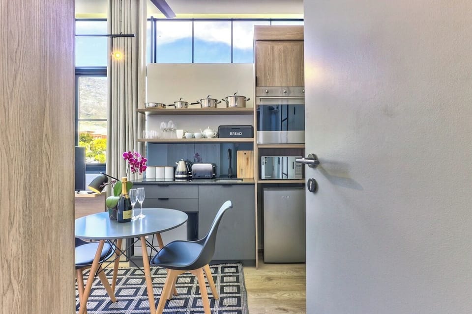 View as you enter the Apartment