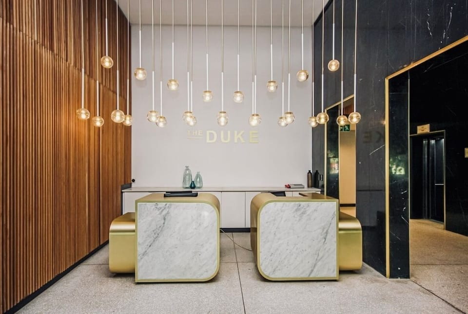 CBD Comfort • Spacious Apartment with City Views (28022)