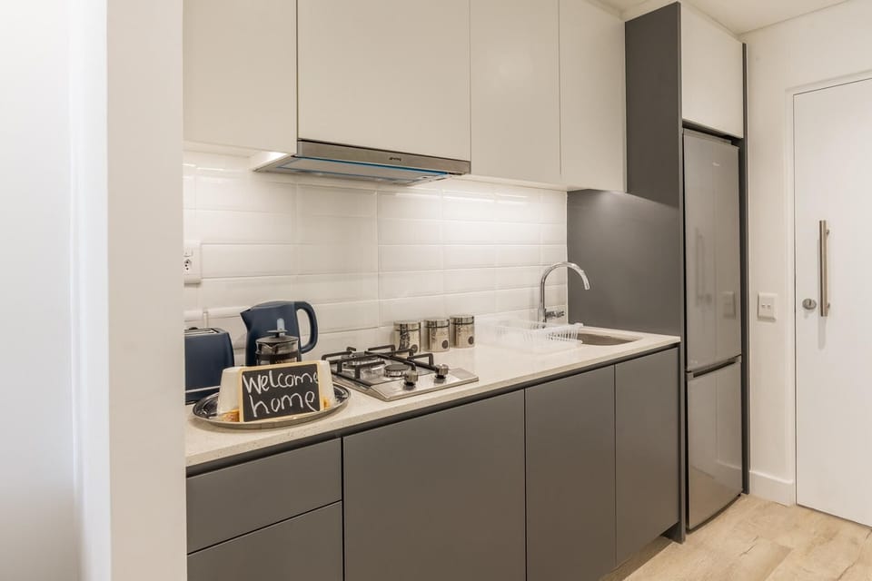 Modern Woodstock Apt w/ Mountain View (23199)