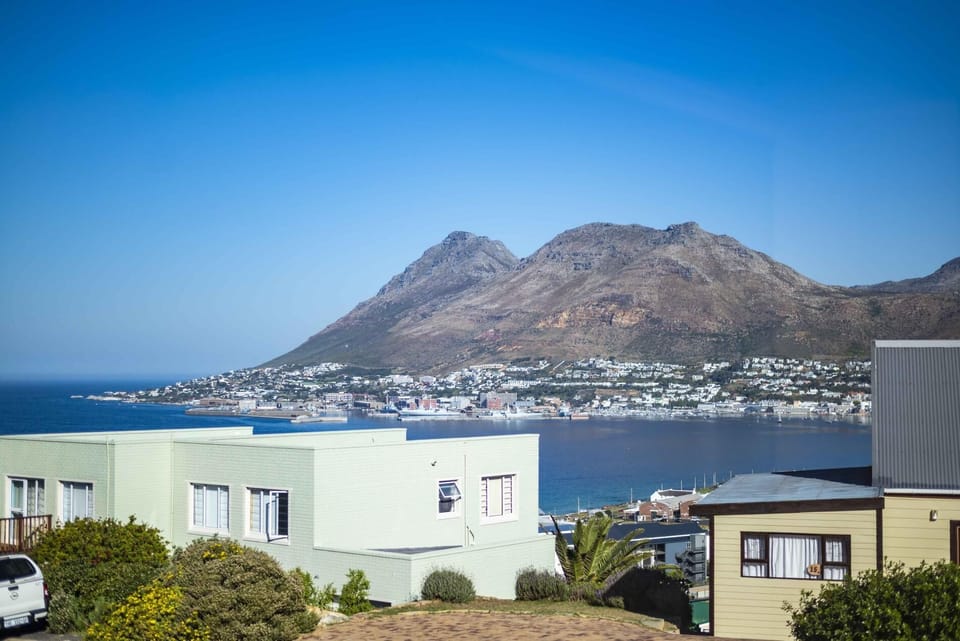 Glen Marine Sea & Mountain Stay (28045)