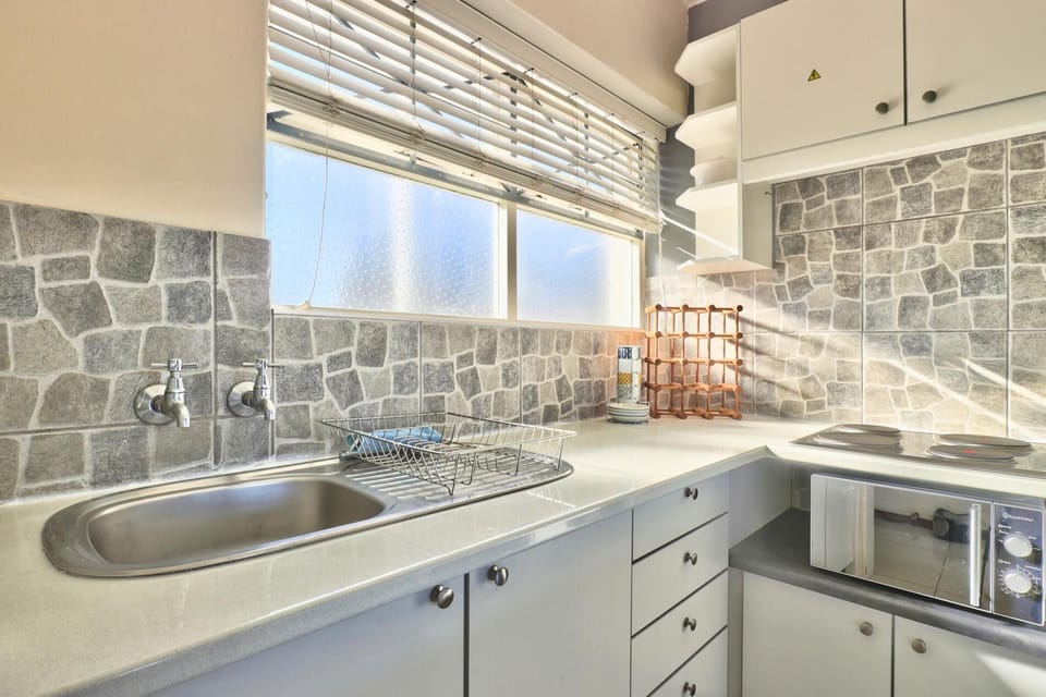 City Studio - Central & Convenient Location (28538)