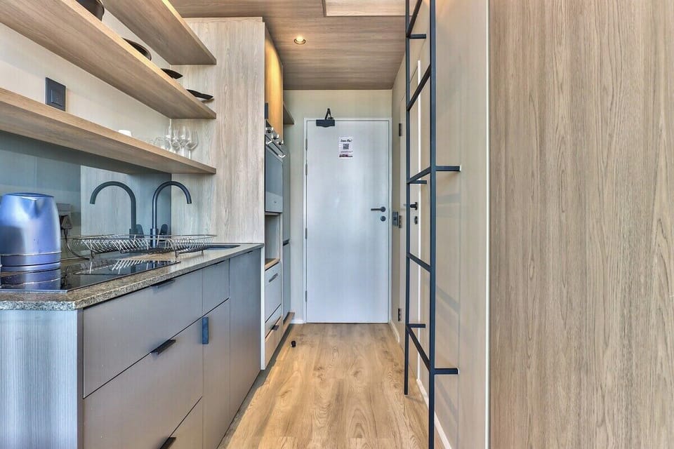Full View of Kitchen