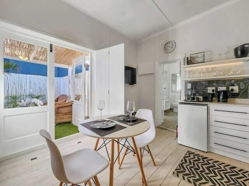 Stunning 1 bedroom apartment in Observatory (7649)