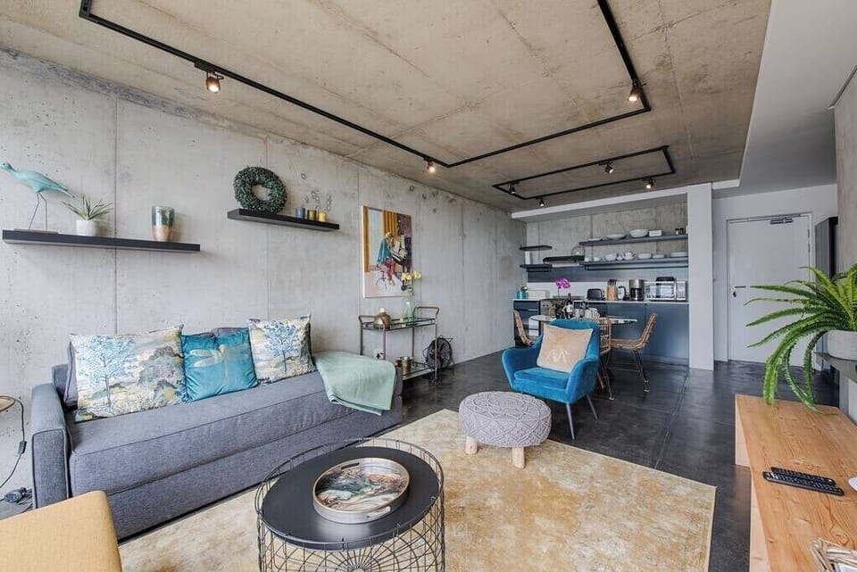 Modern Bo-Kaap Gem with City & Mountain Views (9557)