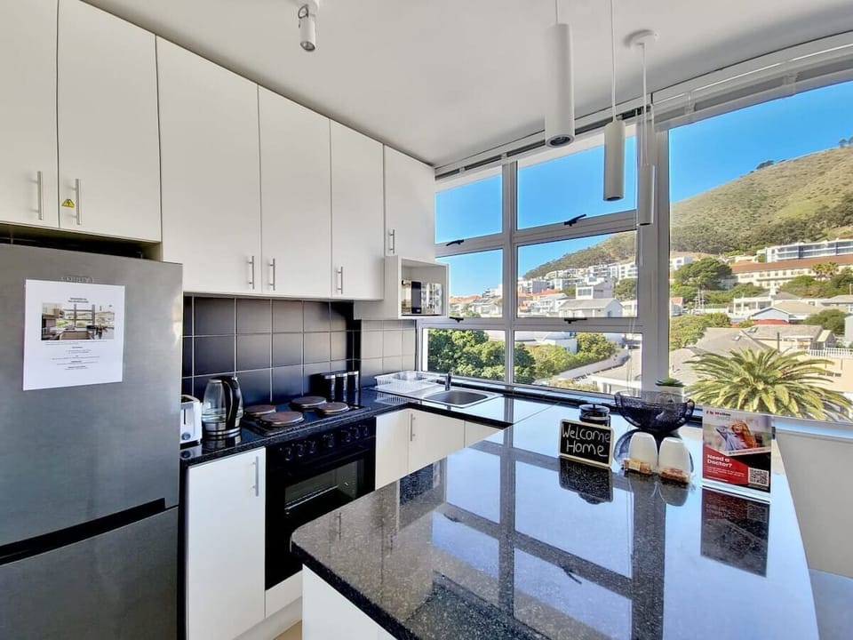 Stylish Sea Point Getaway  Secure & Scenic (9840)
