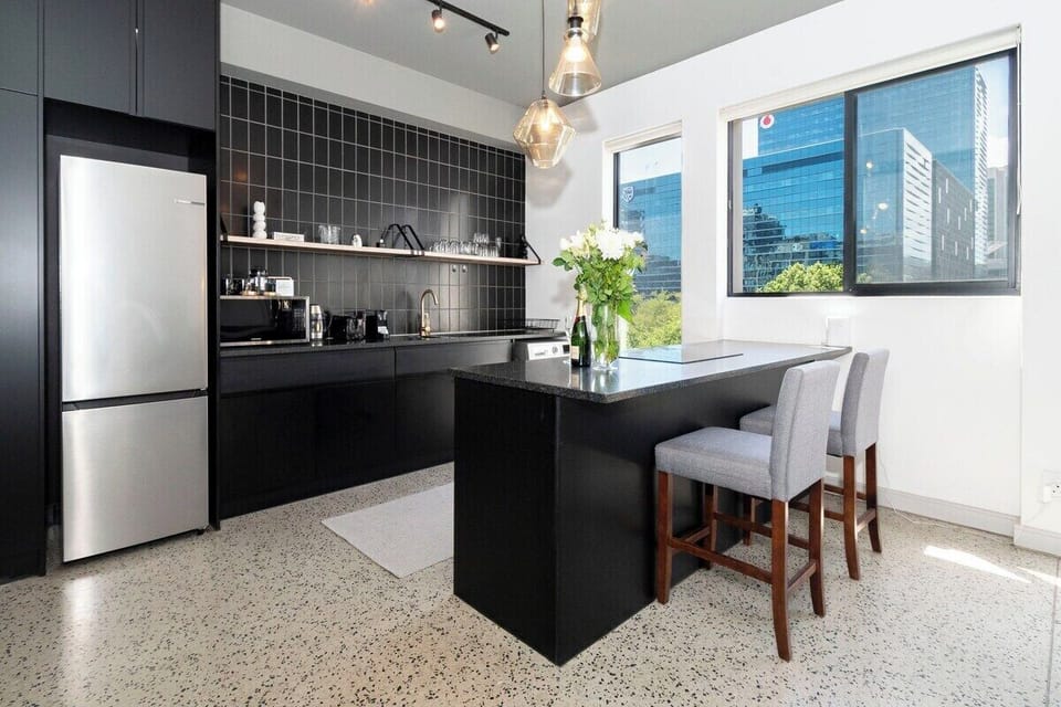 Apartment near Waterfront, Rooftop Pool (12016)