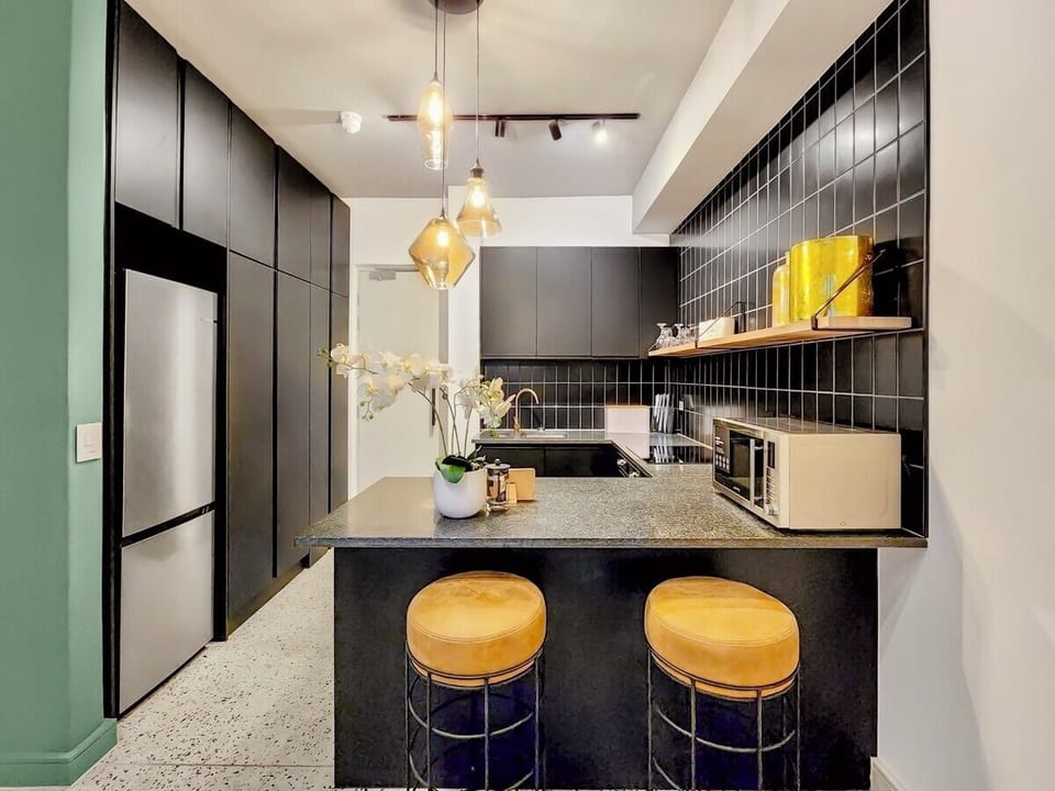 Cosy & Luxury Apartment in CBD (28157)