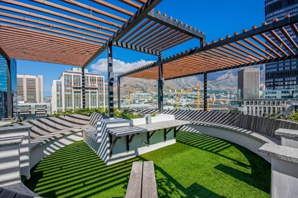 Cosy & Luxury Apartment in CBD (27637)