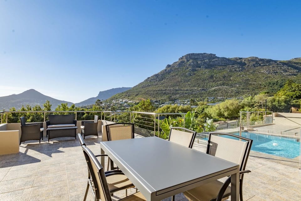 Elegant Villa Escape in Hout Bay – Views & Pool (27768)