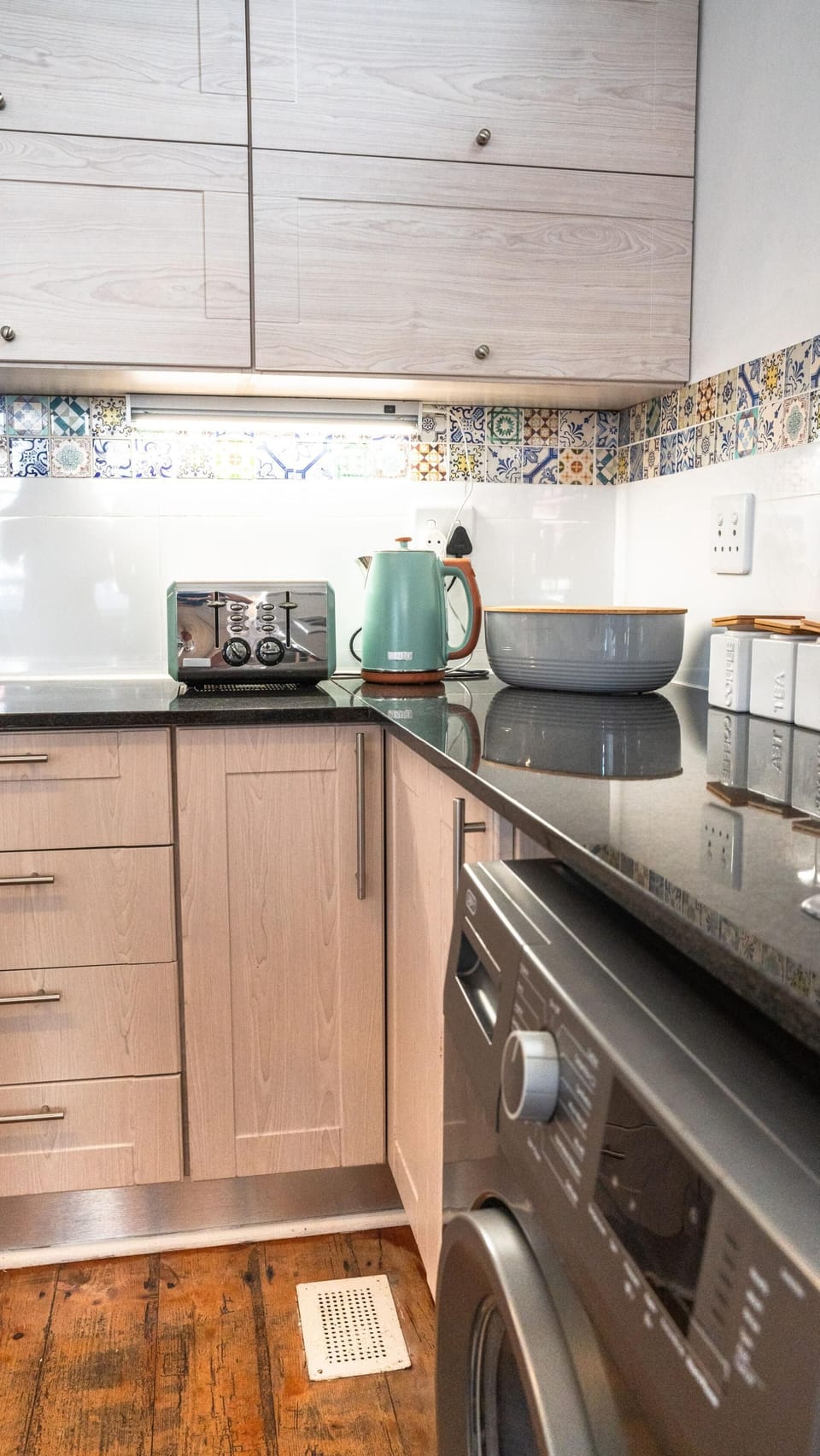 Dalebrook Place - Unit 5 (33956)