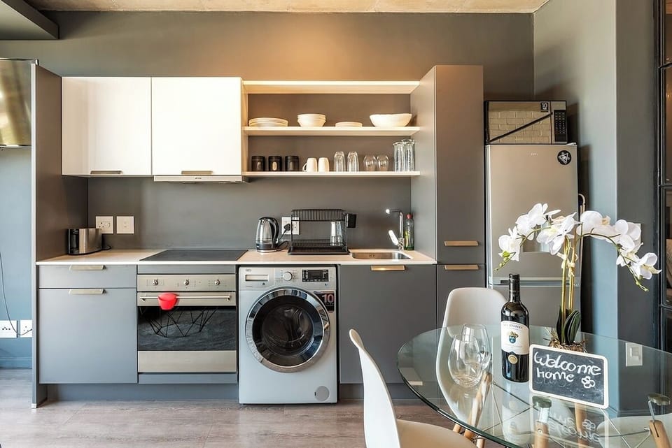Trendy Woodstock Apartment with Pool & Gym Access (30851)