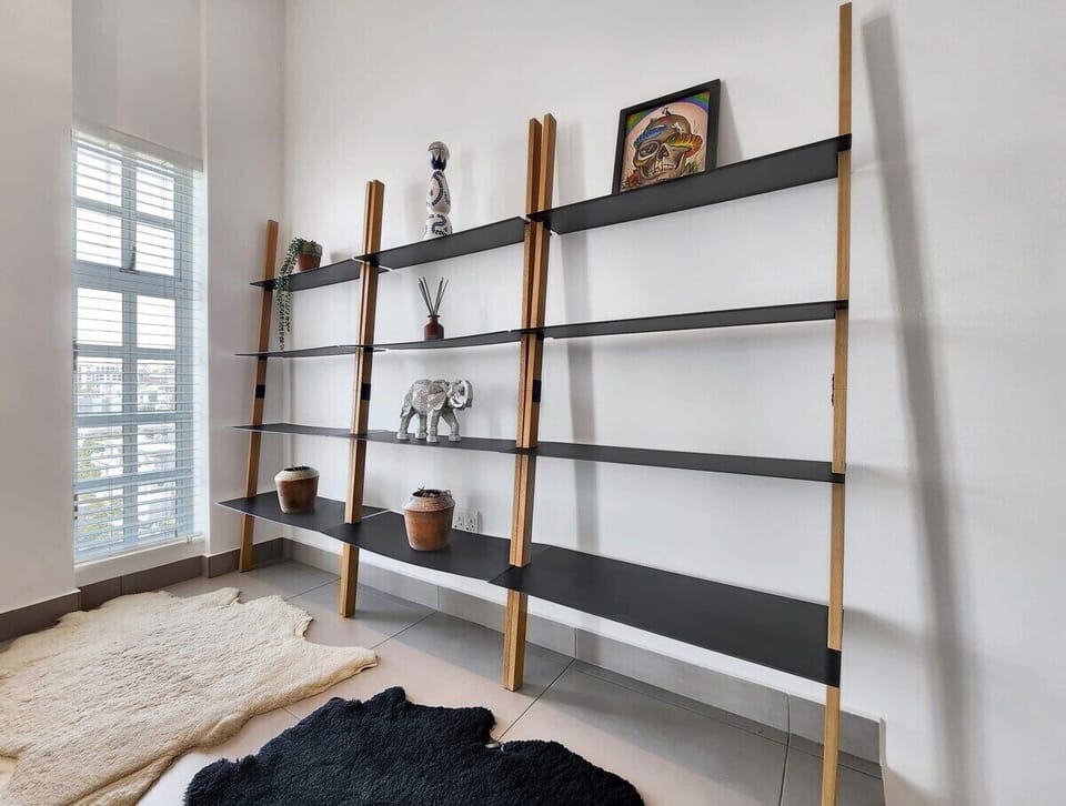 Stylish, Open-plan Apt, AC, Fireplace in Sea Point (4071)