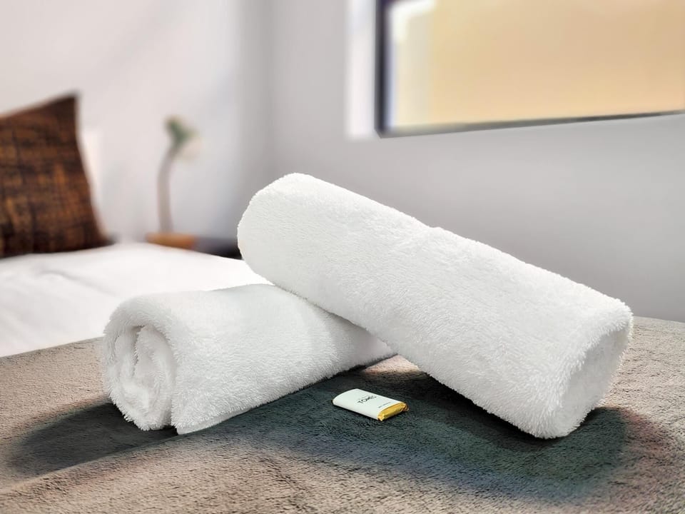 Stylish Woodstock Stay  Patio, WiFi & Alarm (27667)