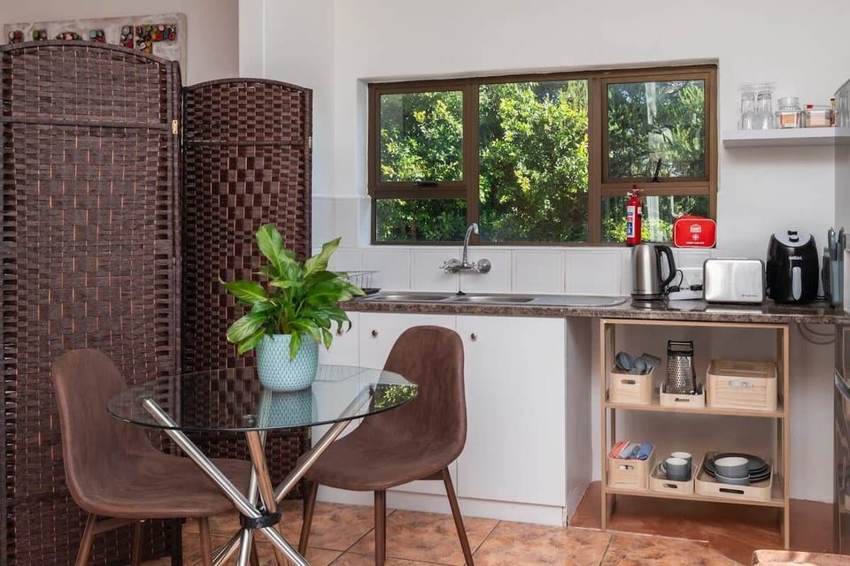 Apartment in Milnerton, close to Woodbridge Island (23085)