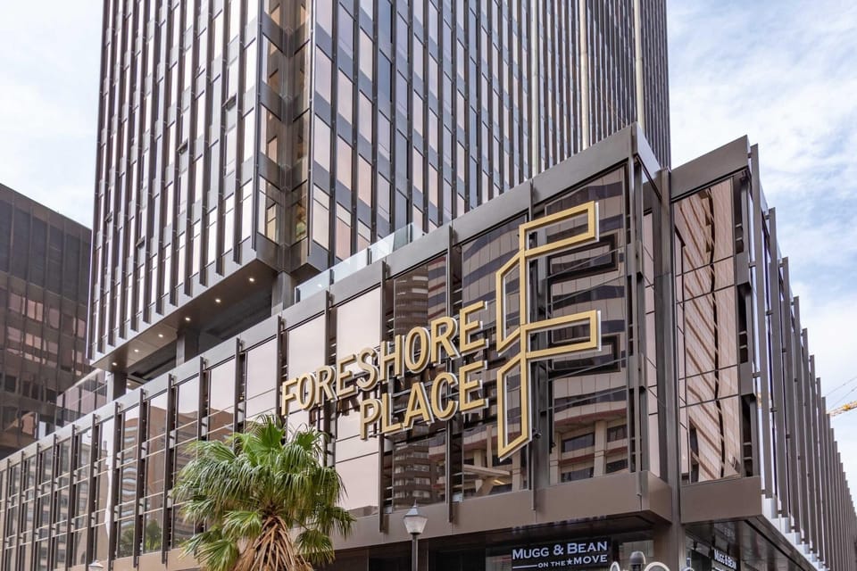 Foreshore Place Studio with Table Mountain Views (21366)