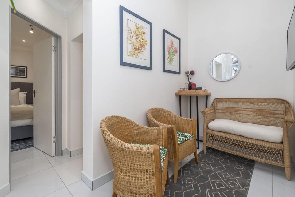 Family Room in Historic Simons Town Boutique Hotel (24522)