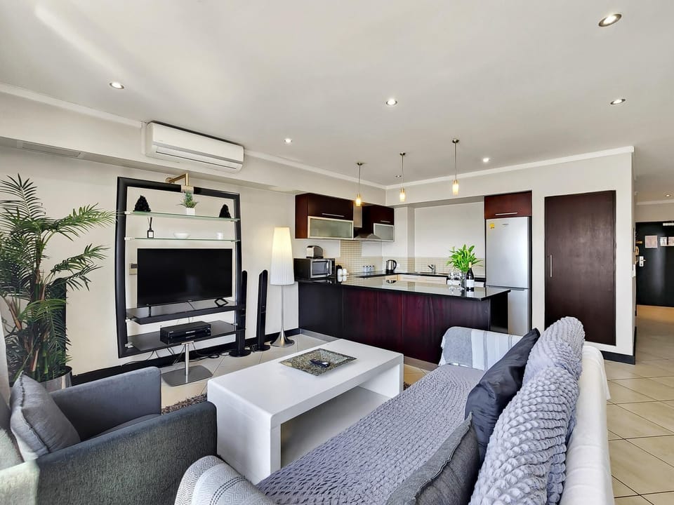 Central Cape Town Stay at The Icon (27331)