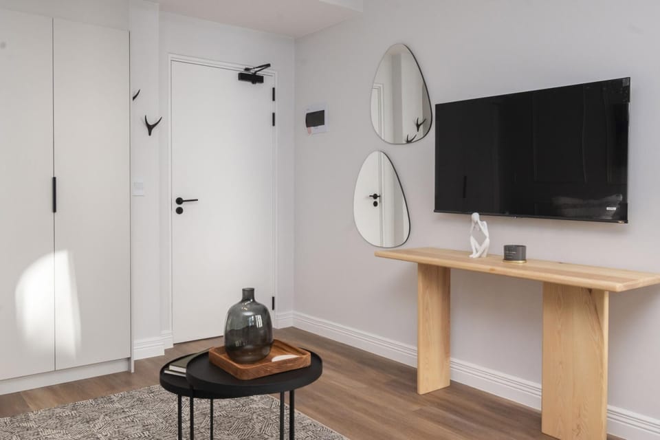 Modern City Studio in Venice House (28096)