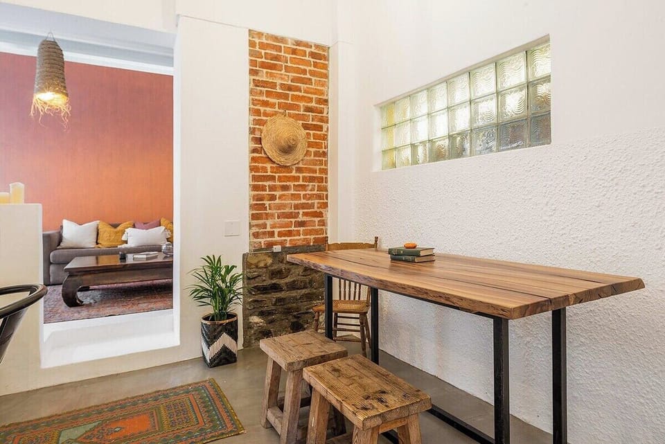 Beautiful Oasis 4 bed en-suite (10967)