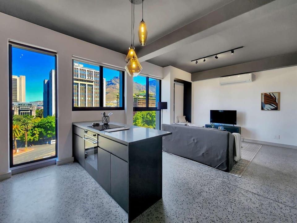 Modern City Escape at The Duke with Rooftop Pool (21638)