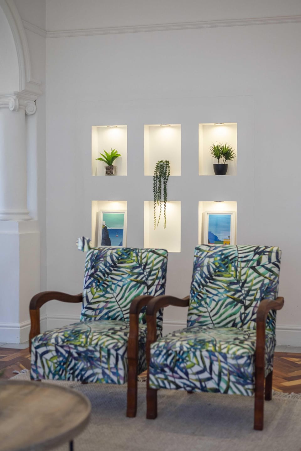 Vibrant 3-Bedroom in the Heart of Bo-Kaap (23921)