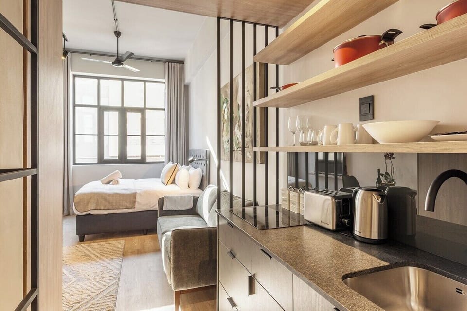 Cosy Warm Trendy Apt at TheHarri (2205)