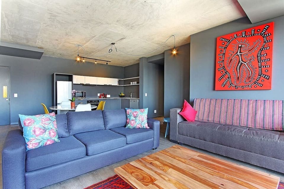 WEX1 Urban Escape - Pool, Views & Entertainment (6884)