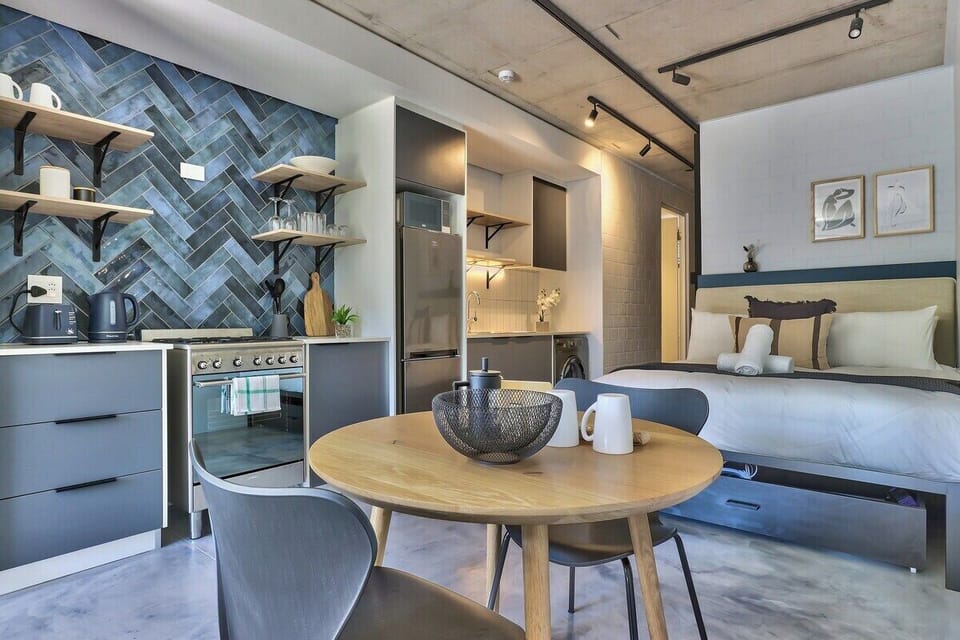 Ideal work from homestudio in new development! (8304)