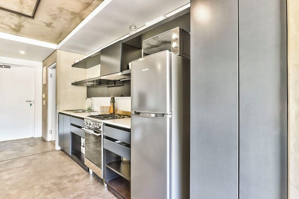 Modern Bo-Kaap Retreat with Mountain Views & Pool (23041)