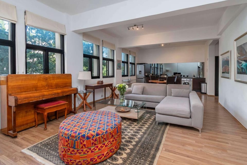 Greenmarket Place Contemporary City Retreat (21387)
