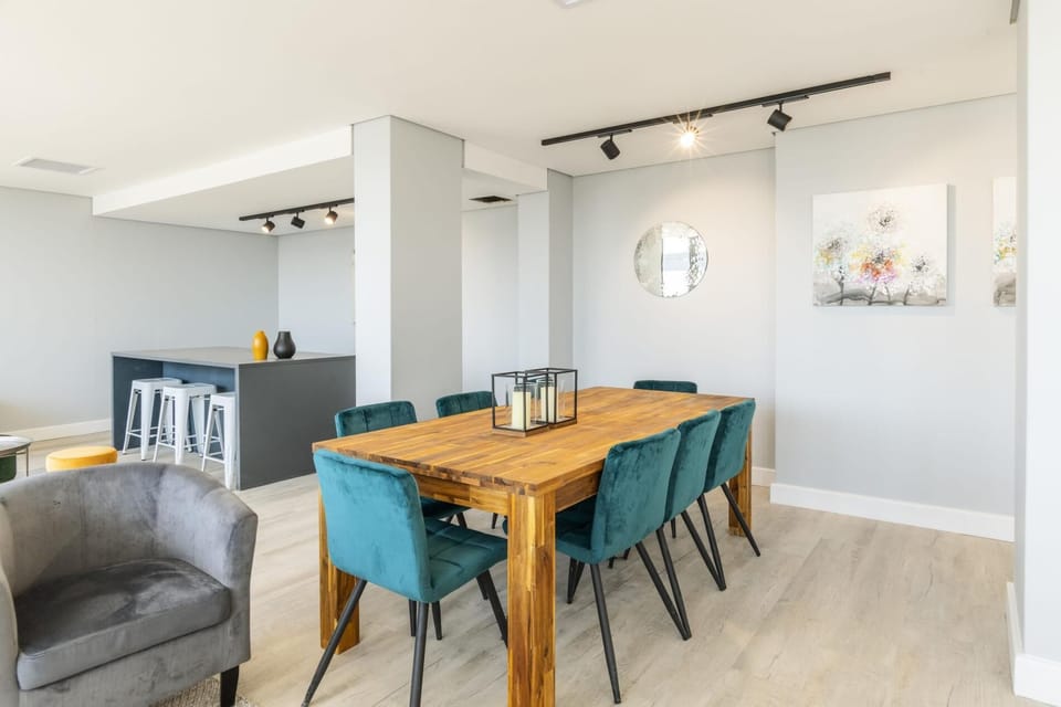 1 Bedroom Apartment in Woodstock & Pool (21960)