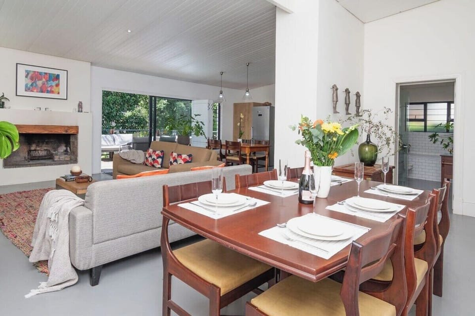 A Family haven in Tamboerskloof (22774)