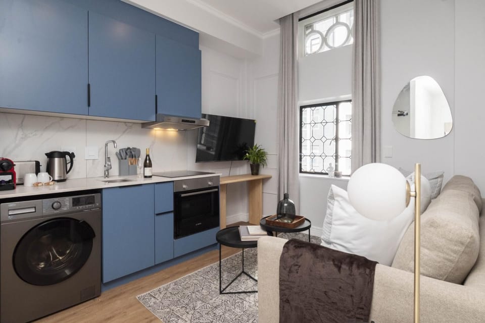Venice House Studio in Cape Town CBD (27531)