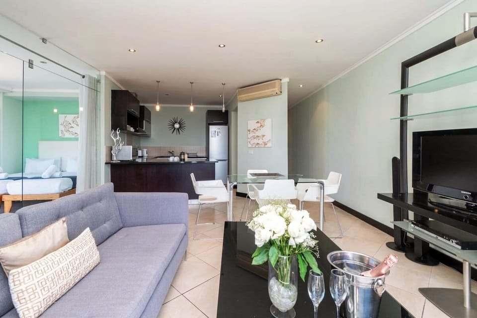 Stylish 2 Bedroom Residence in the City Centre (35449)