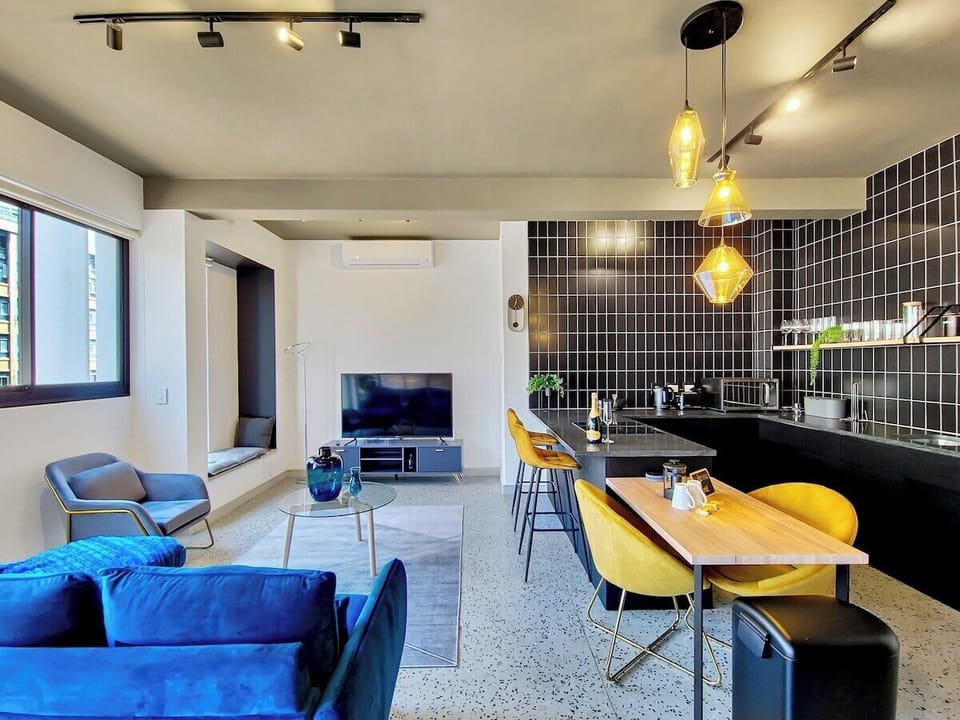 Living and Kitchen/ dining areas