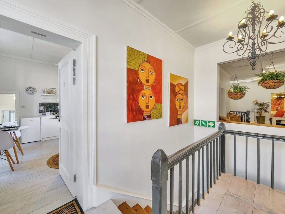 Classy  and Newly Renovated  Studio in Observatory (13393)