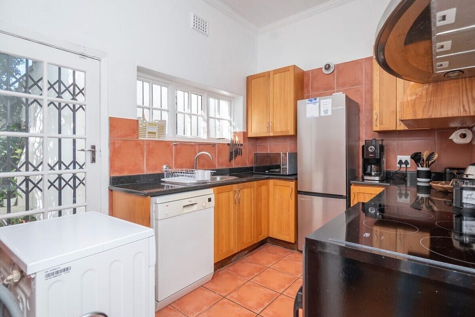 Enchanting Abode in Rosebank (16573)