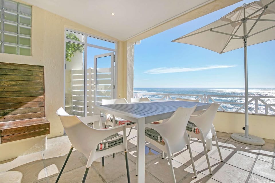 Neptune Penthouse Bantry Bay (21468)